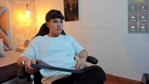 Snapshot of kraven_lust chatting on 05.10.26 Kraven online show from 05.10.26