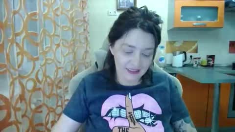 Kris online show from 12.21.25