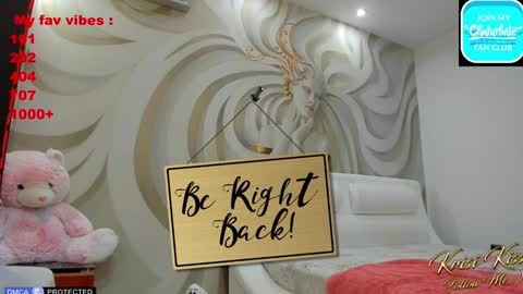 Snapshot of krisi_kiss chatting on 01.27.25 KrisiFollow me  Thumb UP  online show from 01.27.25