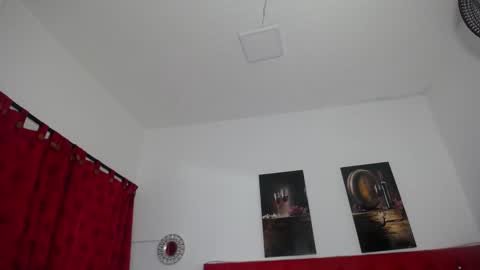 kriss_sweetboobs online show from 03.07.25