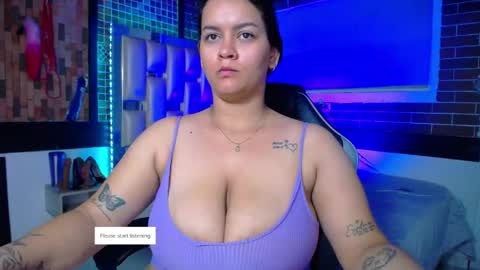 kriss_sweetboobs online show from 04.21.26