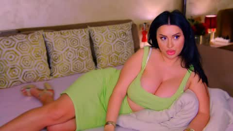 kristal_madness online show from 12.18.24