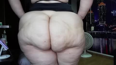 Snapshot of kristenhill1 chatting on 09.13.25 Kristen online show from 09.13.25