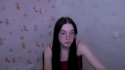 Snapshot of kristenx_x chatting on 10.29.25 Kristen online show from 10.29.25