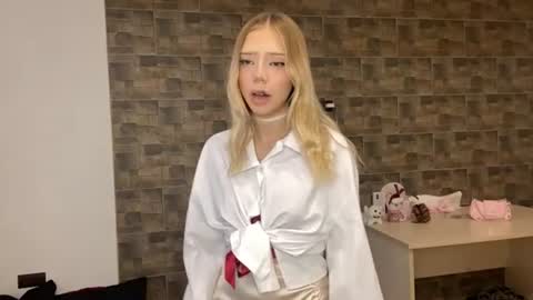 Alisa online show from 06.25.26