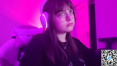 Christie online show from 12.14.25