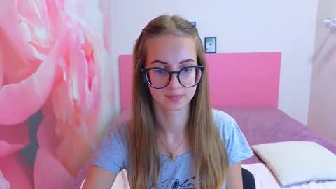 Kristina Adel online show from 11.13.25