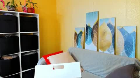 Christina online show from 12.23.25