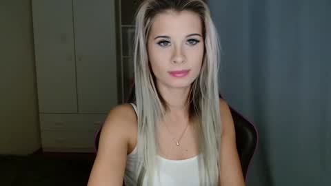 KristineAmore online show from 12.04.25