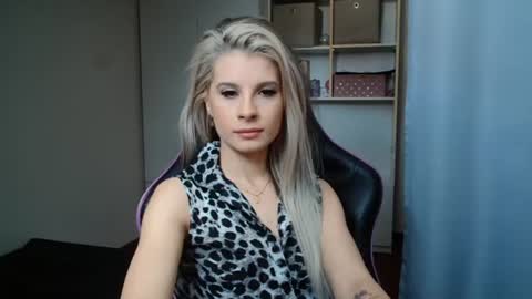KristineAmore online show from 06.18.26