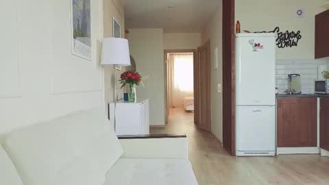 Kristi online show from 10.13.25