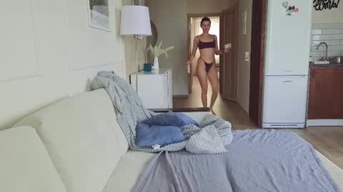 Kristi online show from 10.20.25