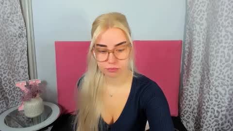 KristyFlowers online show from 01.10.26