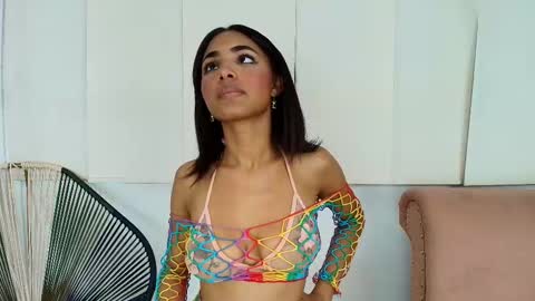 Snapshot of kristyl_paez chatting on 02.26.25 Cristina online show from 02.26.25