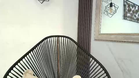 Snapshot of kristyl_paez chatting on 03.05.25 Cristina online show from 03.05.25