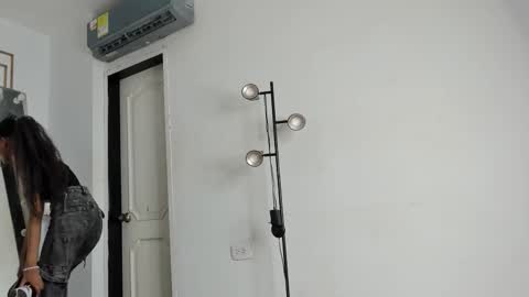 Snapshot of kristyl_paez chatting on 02.22.26 Cristina online show from 02.22.26