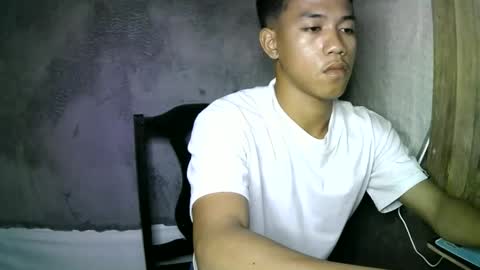 Snapshot of kritthanarkorn chatting on 10.02.25 kritthanarkorn online show from 10.02.25