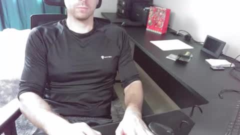 Snapshot of krocr_iras chatting on 12.14.25 Lucas Edu online show from 12.14.25