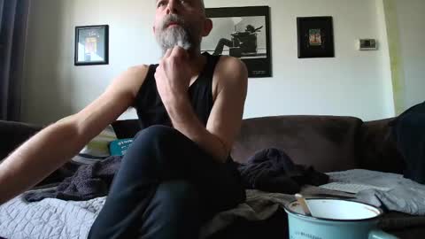 krummersaebel online show from 02.19.25