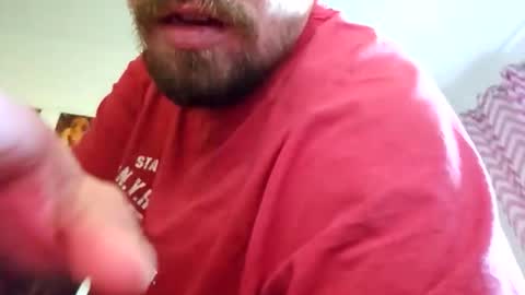 Snapshot of kryptoni18435 chatting on 10.19.25 Tommy online show from 10.19.25