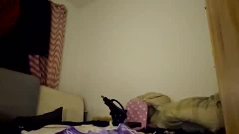 Snapshot of kryptoni18435 chatting on 11.25.25 Tommy online show from 11.25.25