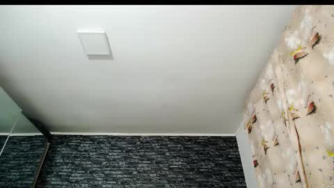 Snapshot of krystal_desire chatting on 02.03.25 krystal desire online show from 02.03.25