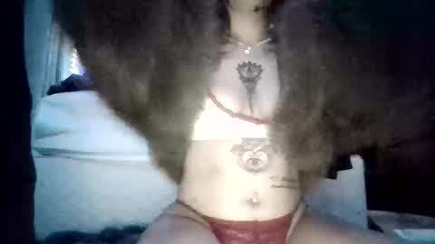 krystaldrippy online show from 12.17.25