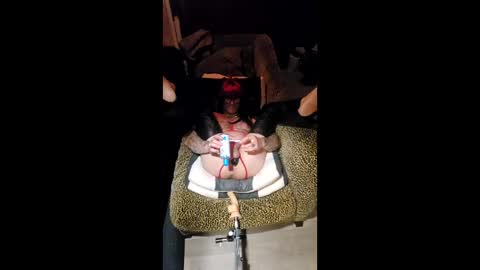 krystltymeup online show from 03.05.26