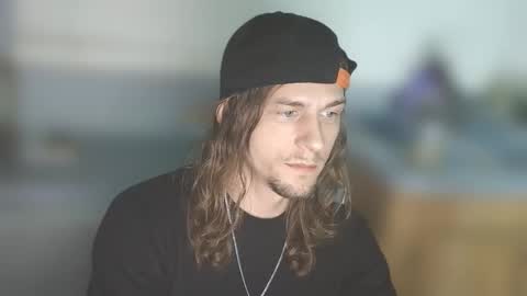 Snapshot of krytiar1992 chatting on 09.26.25 krytiar1992 online show from 09.26.25