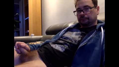 Snapshot of krzysztof1977 chatting on 09.16.25 krzysztof1977 online show from 09.16.25