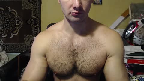 Snapshot of ksanderua chatting on 12.19.24 ksanderua online show from 12.19.24