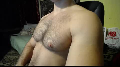 Snapshot of ksanderua chatting on 12.28.24 ksanderua online show from 12.28.24