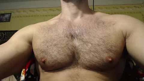 Snapshot of ksanderua chatting on 03.08.25 ksanderua online show from 03.08.25