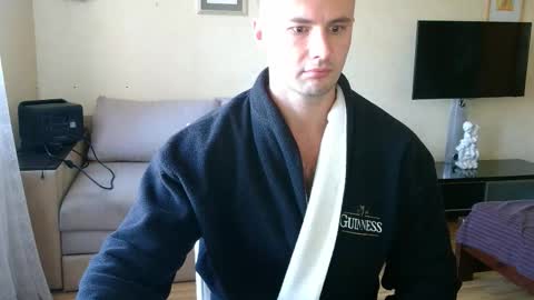 Snapshot of ksanderua chatting on 10.15.25 ksanderua online show from 10.15.25