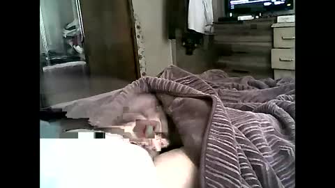 Snapshot of kskmertkskks chatting on 03.06.25 kskmertkskks online show from 03.06.25