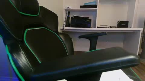 Snapshot of kt12369 chatting on 01.17.25 Kevin online show from 01.17.25