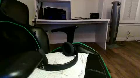 Snapshot of kt12369 chatting on 01.20.25 Kevin online show from 01.20.25