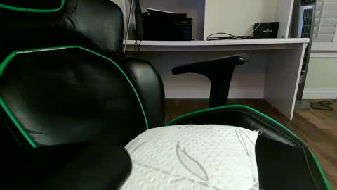 Snapshot of kt12369 chatting on 02.02.25 Kevin online show from 02.02.25