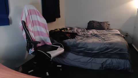 Kuggy online show from 04.25.26