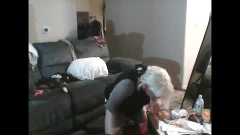 Snapshot of kulinky6969 chatting on 12.24.24 kulinky6969 online show from 12.24.24