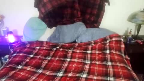 Snapshot of kuntryboyfresh1995 chatting on 11.04.25 kuntryboyfresh1995 online show from 11.04.25