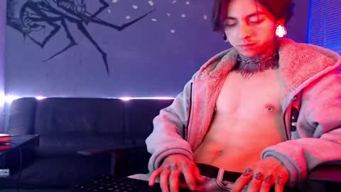 Snapshot of kuregari_xs chatting on 09.30.25 kuregari_xs online show from 09.30.25