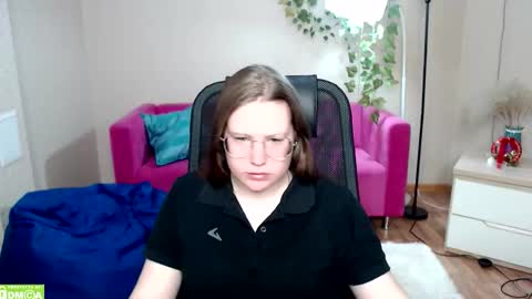 kuri_u online show from 02.06.26