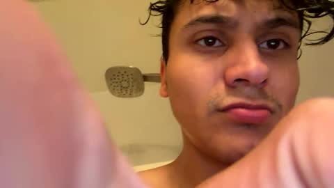 Snapshot of kurlz5stard chatting on 11.26.25 kurlz5stard online show from 11.26.25