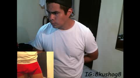 Snapshot of kushlozter chatting on 02.10.26 kushlozter online show from 02.10.26