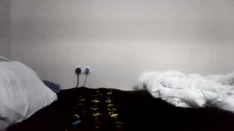 Snapshot of kwt8933 chatting on 07.14.26 khalid 89 online show from 07.14.26