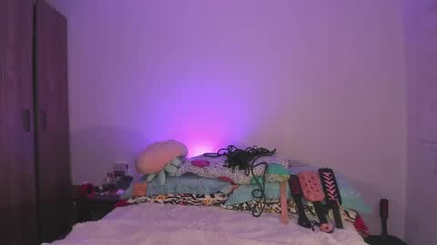 Aria Kess  online show from 09.08.25