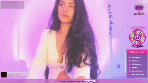 Snapshot of kyajolie chatting on 03.31.26 online show from 03.31.26