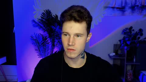 Snapshot of kyle_4u chatting on 12.30.24 Kyle online show from 12.30.24