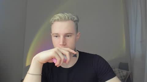 Snapshot of kyle_4u chatting on 01.13.25 Kyle online show from 01.13.25